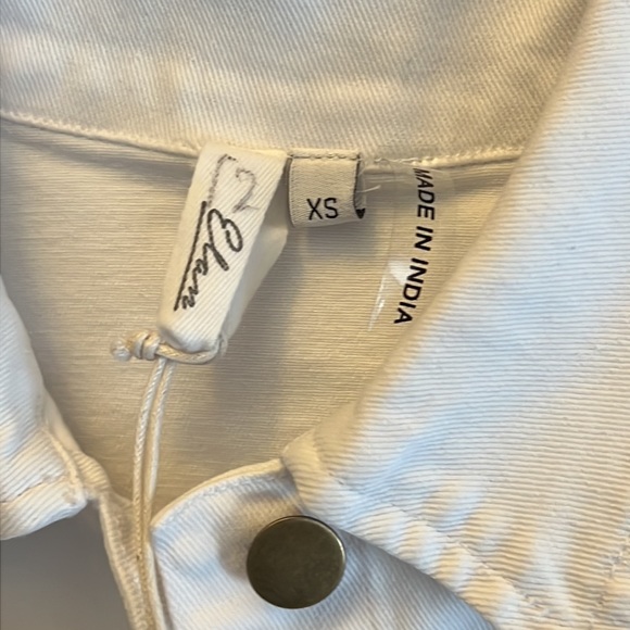 ELAN White Distressed Denim Button Up Belted Dress NWOT - Picture 9 of 12
